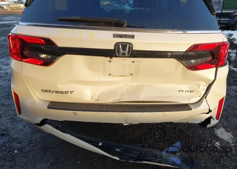 2025 Honda Odyssey Elite z USA, uszkodzony, nr VIN 5FNRL6H99SB007442